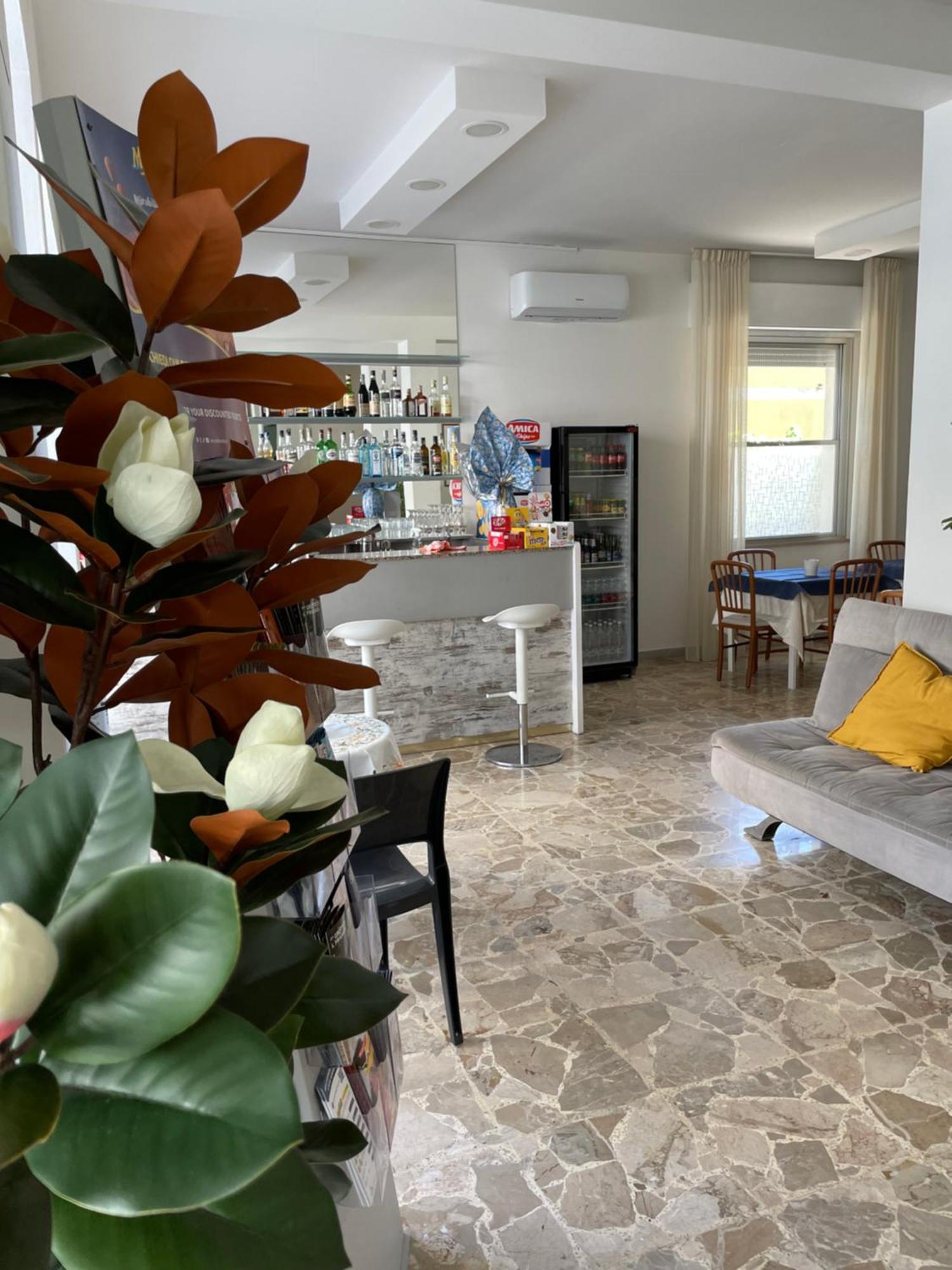 Hotel Barbiani リッチョーネ エクステリア 写真