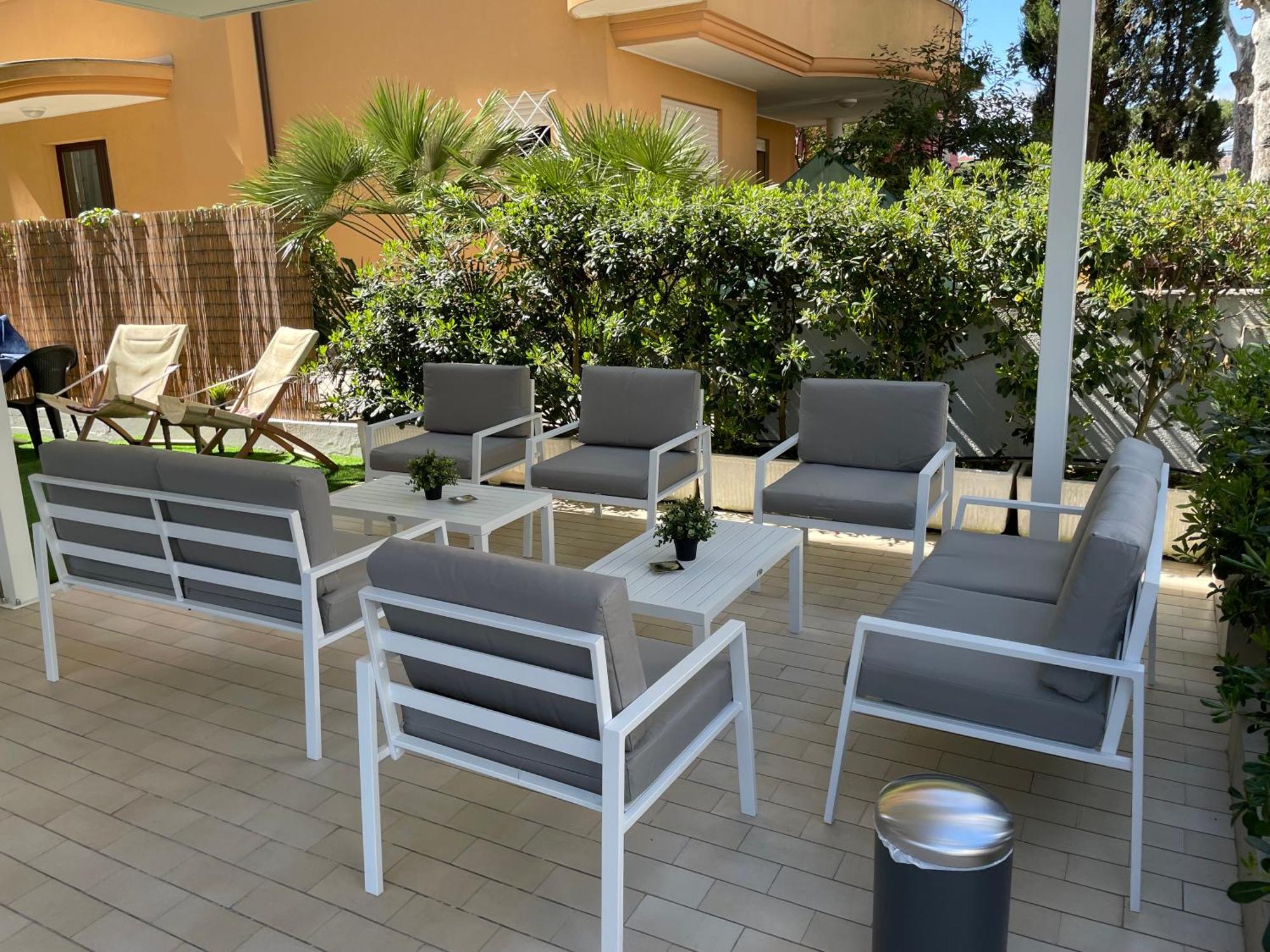 Hotel Barbiani リッチョーネ エクステリア 写真
