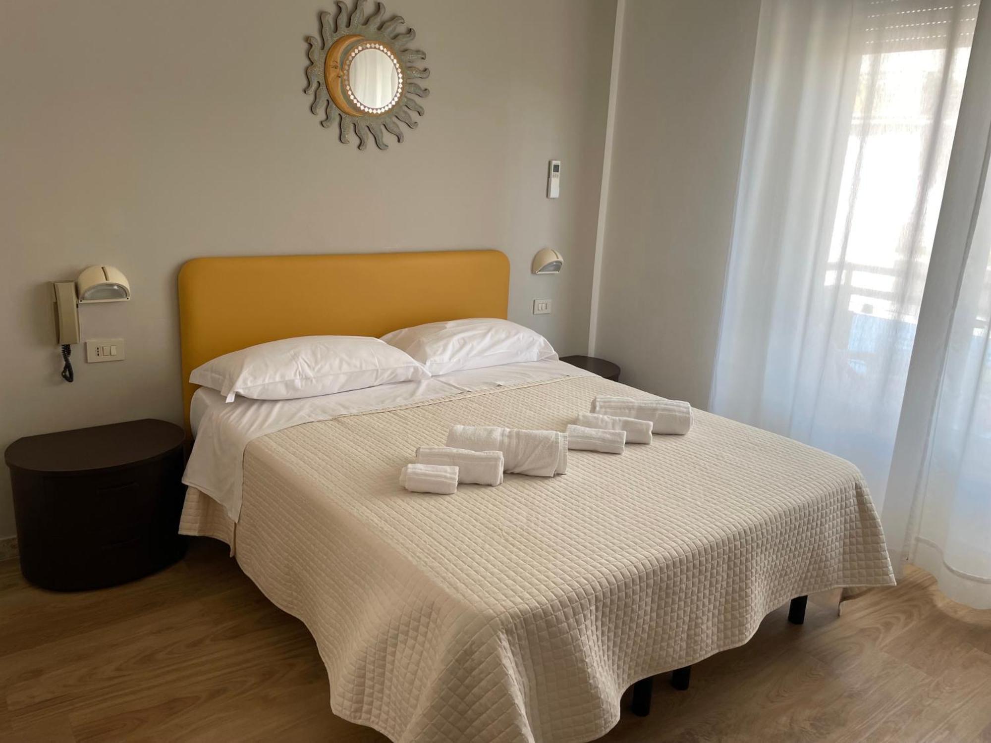 Hotel Barbiani リッチョーネ エクステリア 写真