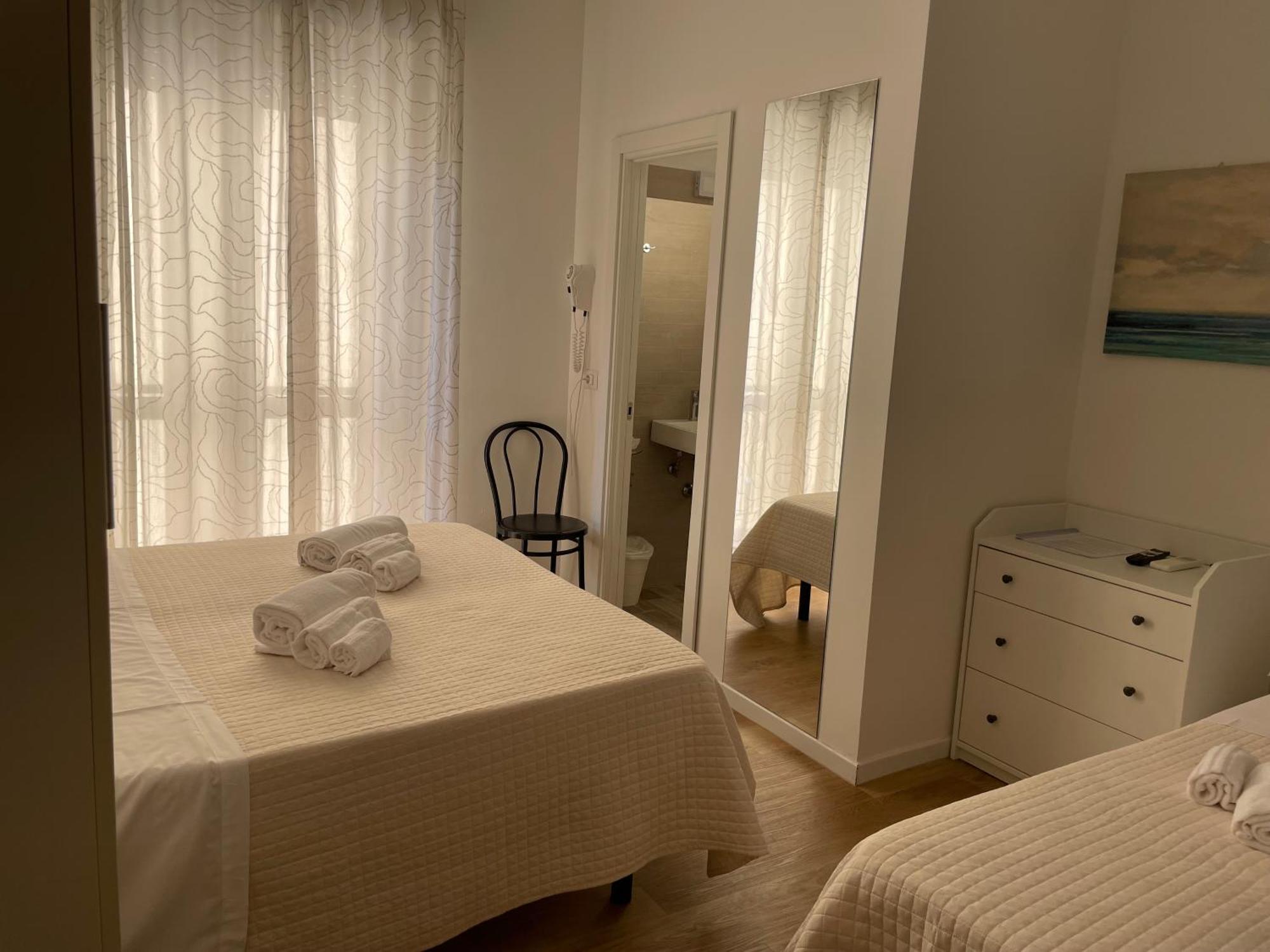 Hotel Barbiani リッチョーネ エクステリア 写真